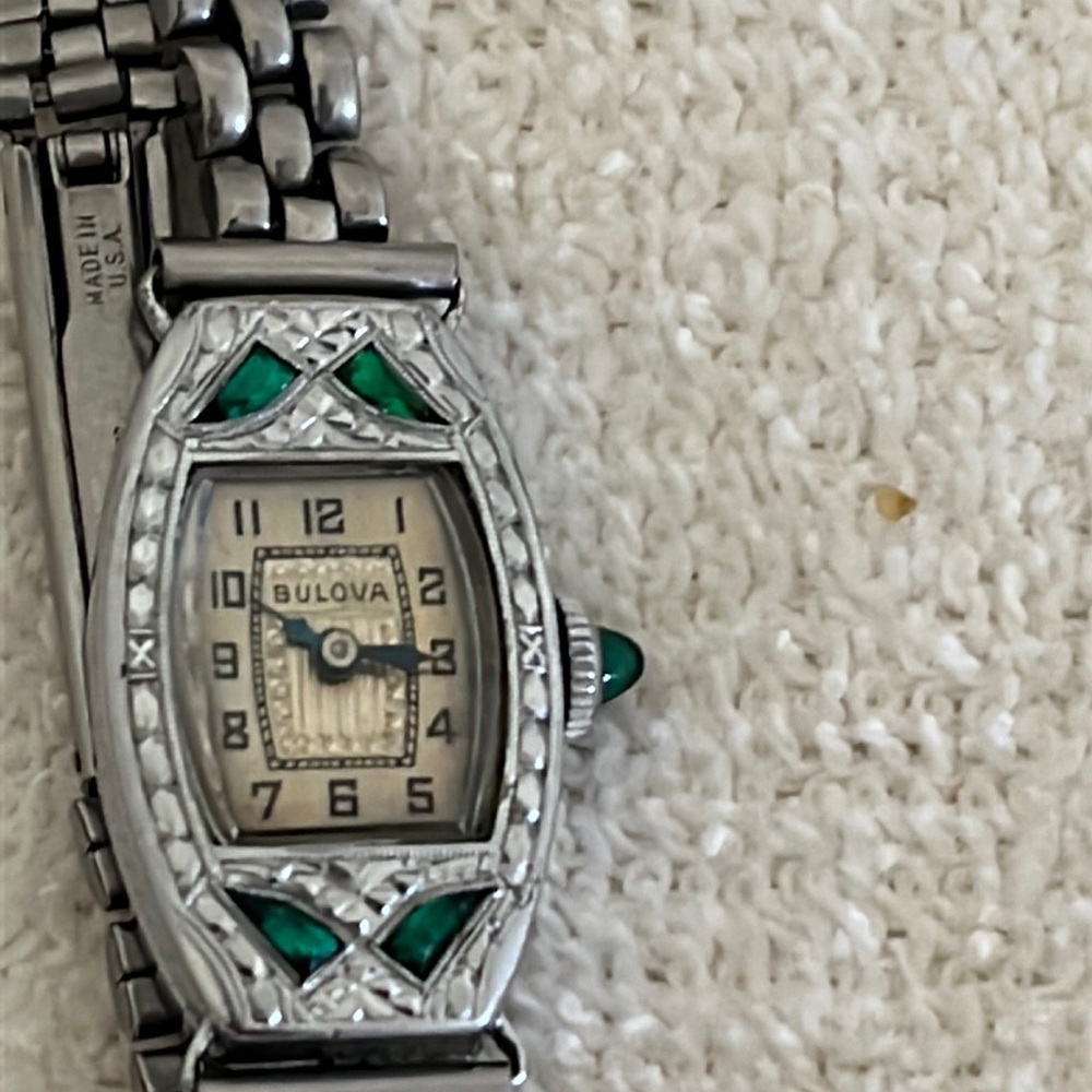 Vintage Art Deco Bulova "Emerald Crown" Watch
